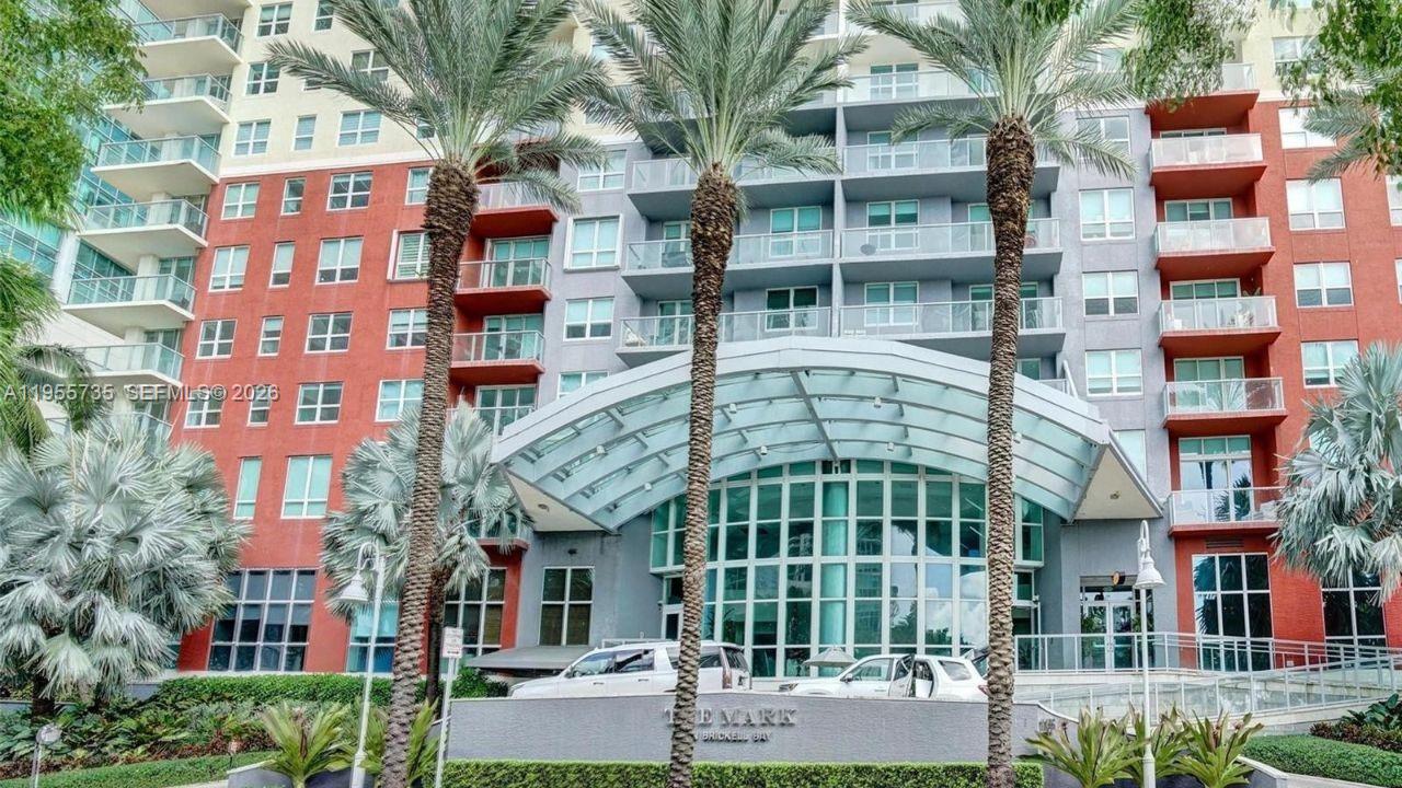 1155 Brickell Bay Dr #1006, Miami FL 33131