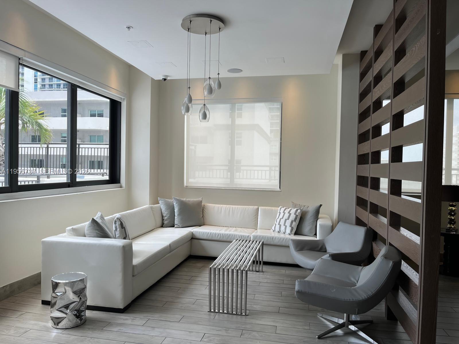 999 SW 1st Ave #2301, Miami FL 33130