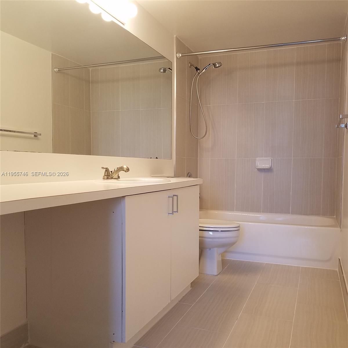 19999 E Country Club Dr #1505, Aventura FL 33180