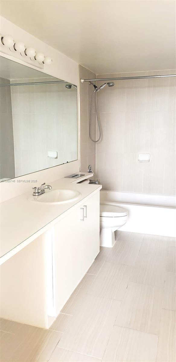 19999 E Country Club Dr #1505, Aventura FL 33180
