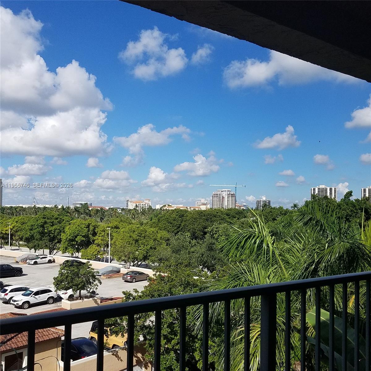 19999 E Country Club Dr #1505, Aventura FL 33180