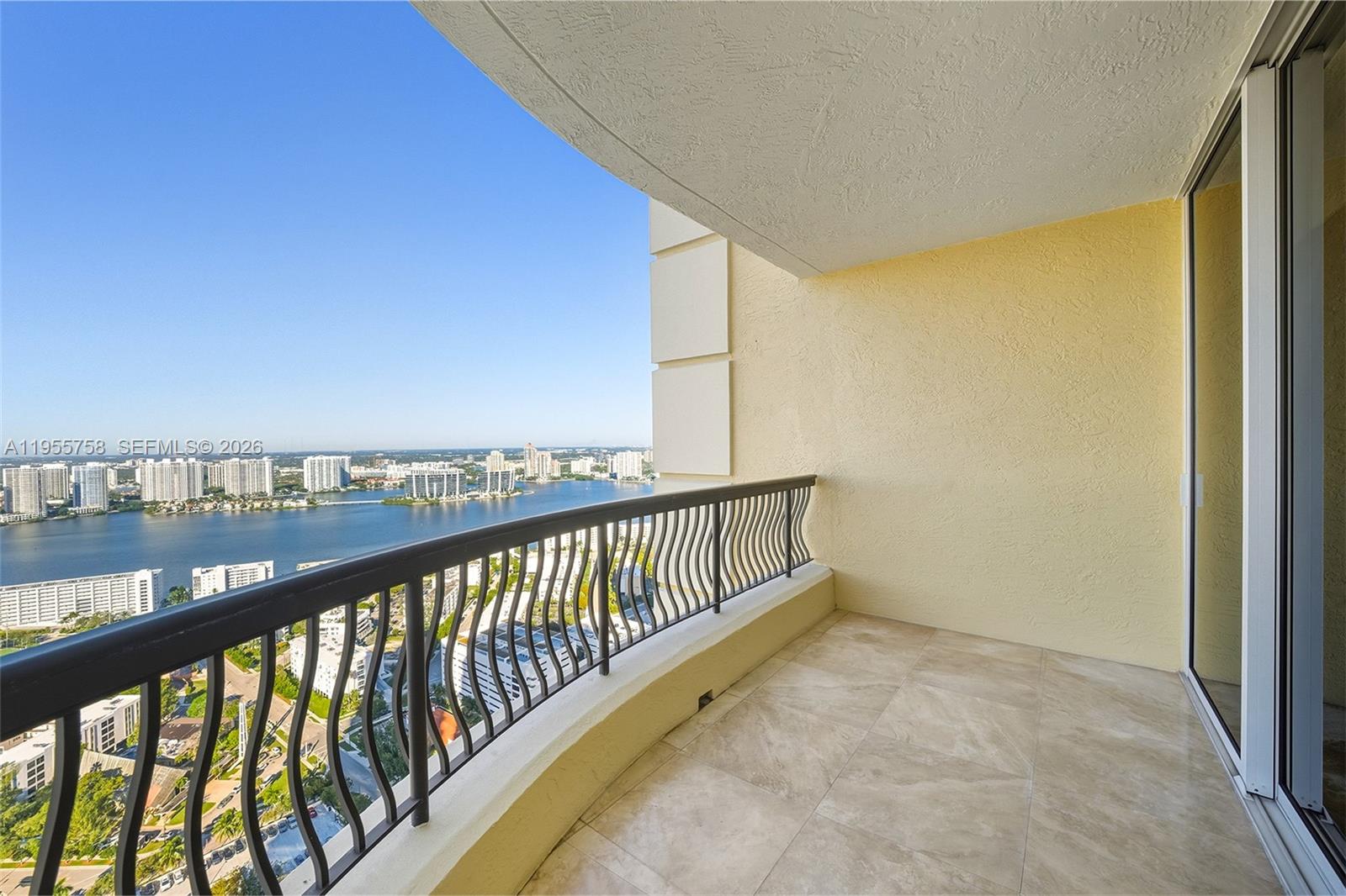 17875 Collins Ave #4103, Sunny Isles Beach FL 33160