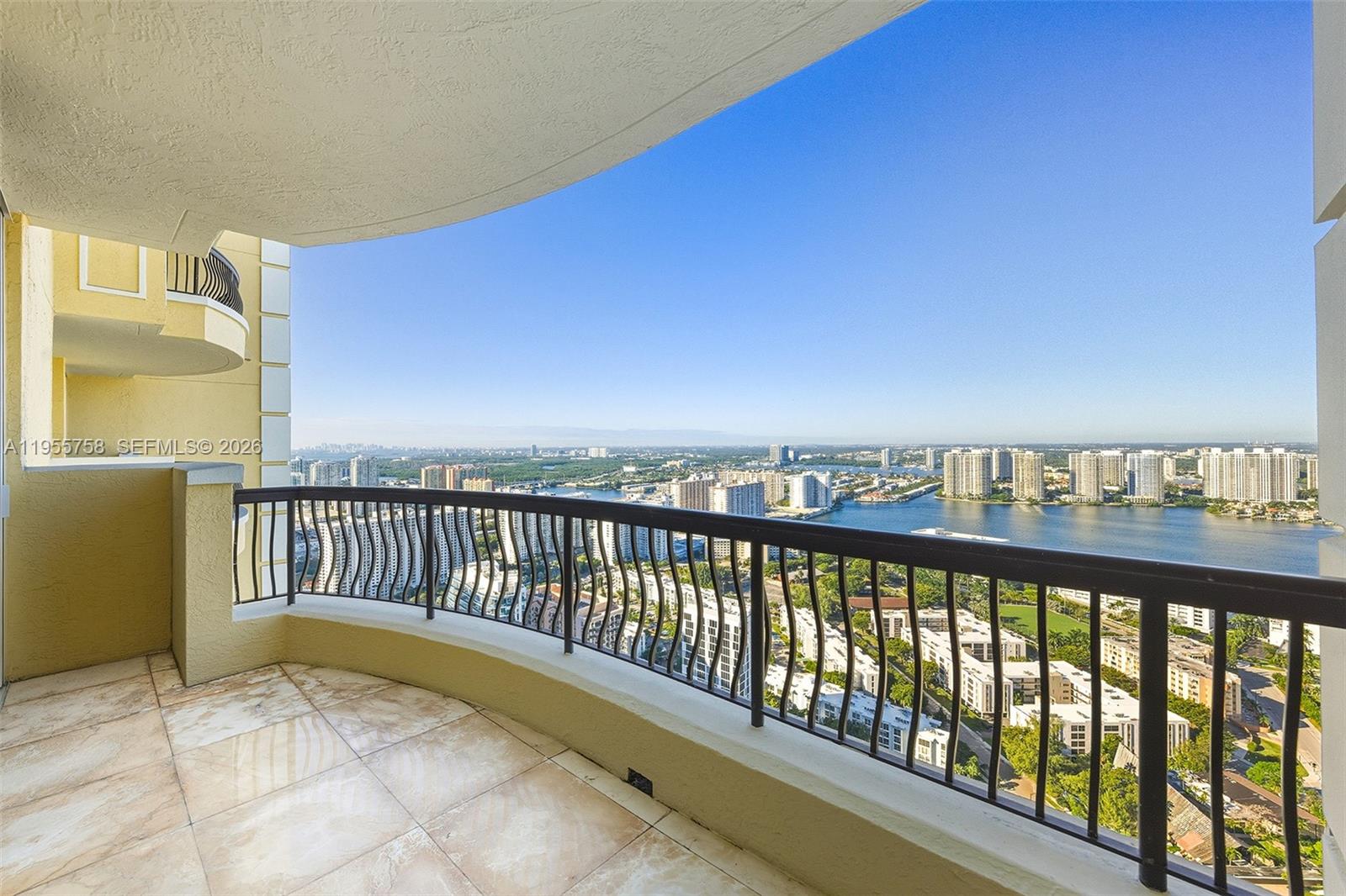 17875 Collins Ave #4103, Sunny Isles Beach FL 33160