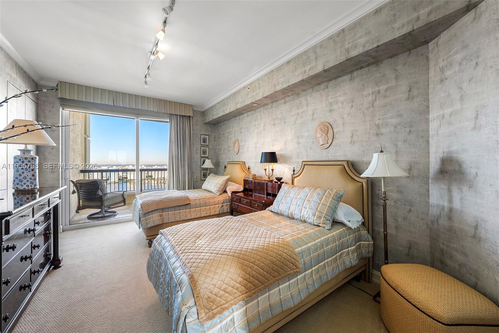 17875 Collins Ave #4103, Sunny Isles Beach FL 33160