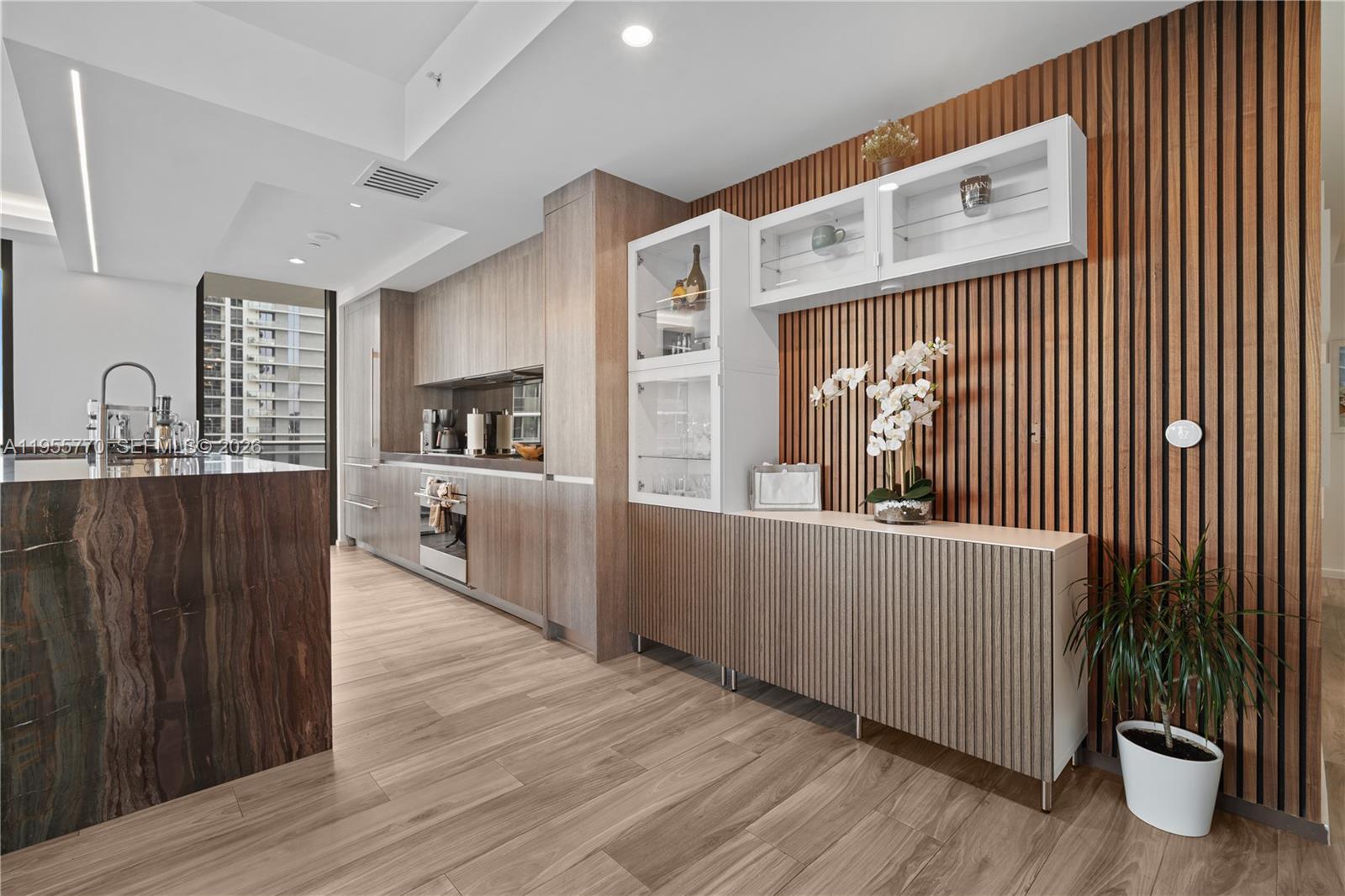 801 S Miami Ave #3601, Miami FL 33130