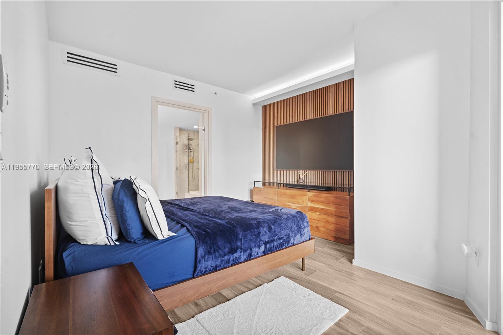 801 S Miami Ave #3601, Miami FL 33130