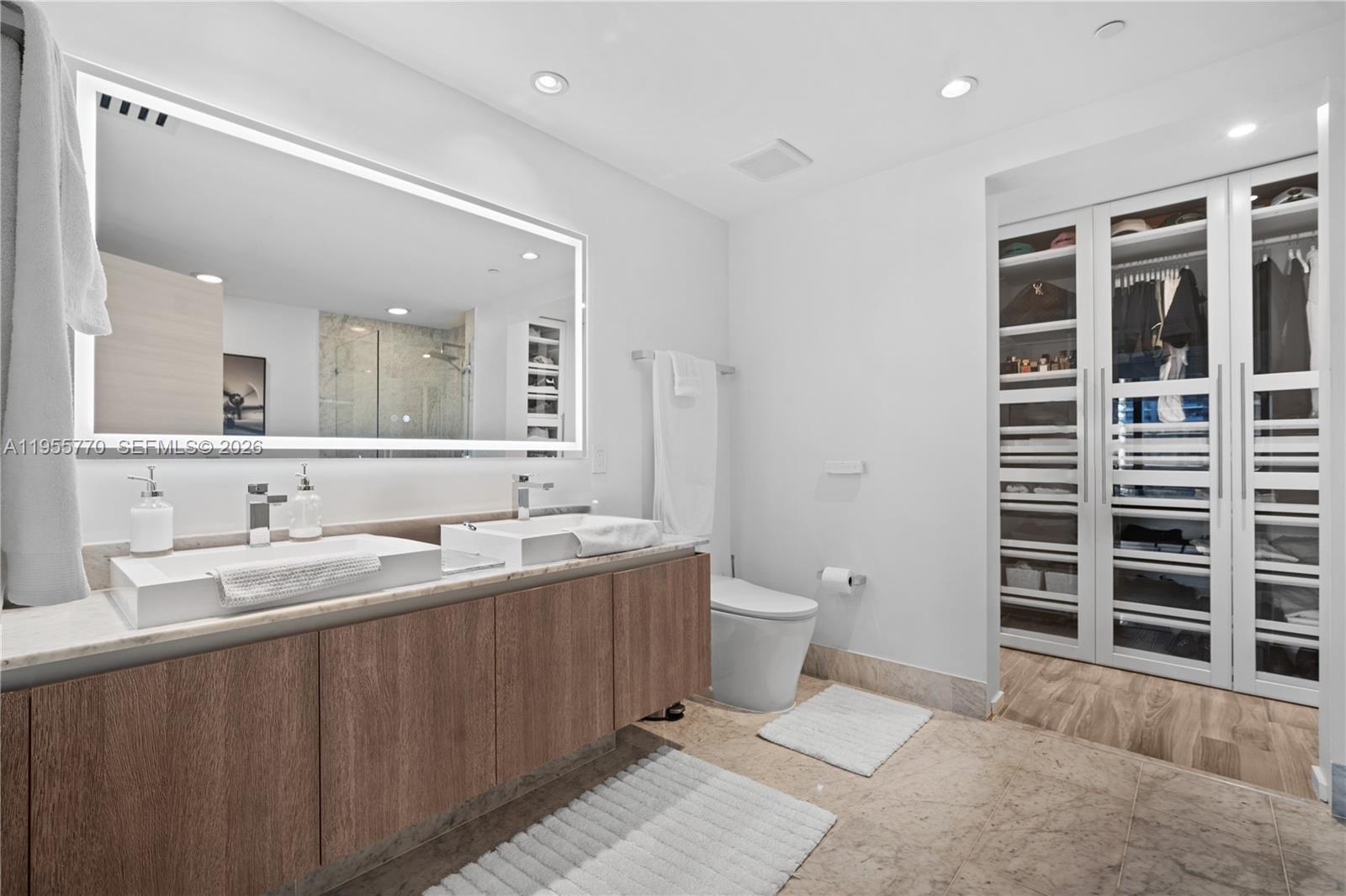 801 S Miami Ave #3601, Miami FL 33130