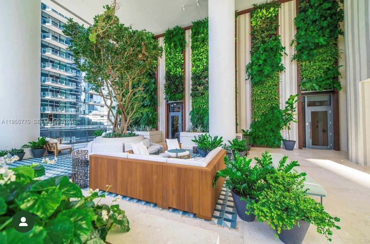 801 S Miami Ave #3601, Miami FL 33130