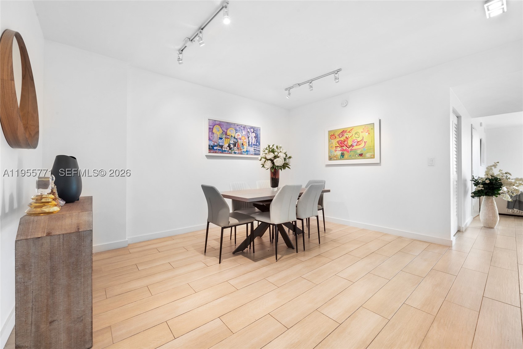 1600 SW 1st Ave #707, Miami FL 33129