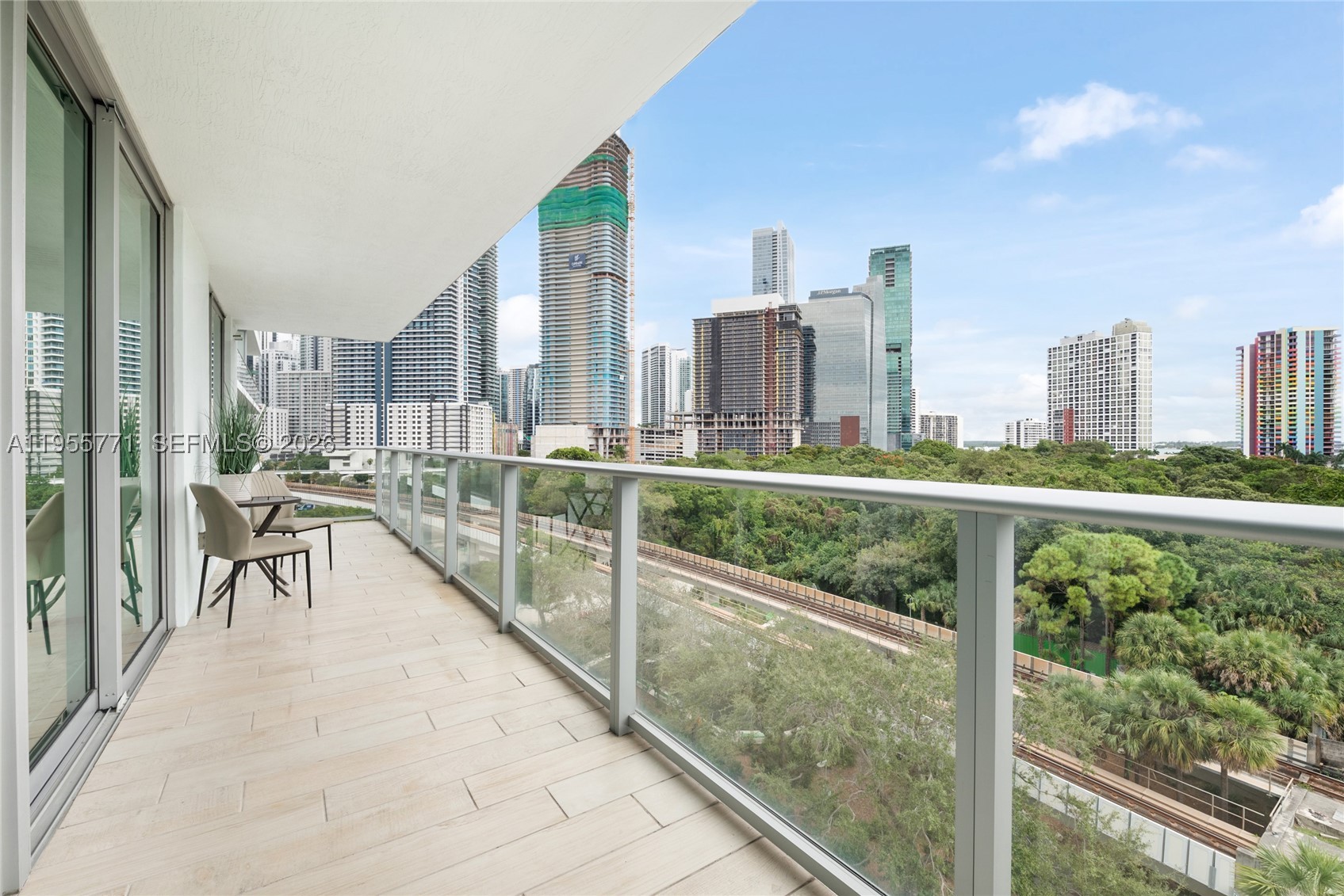 1600 SW 1st Ave #707, Miami FL 33129