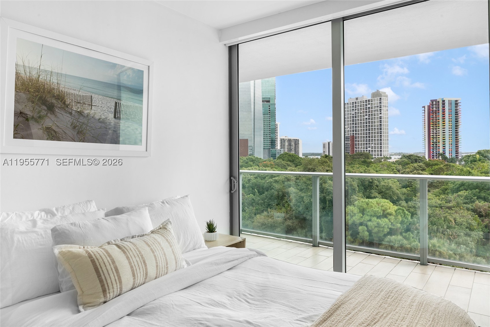1600 SW 1st Ave #707, Miami FL 33129