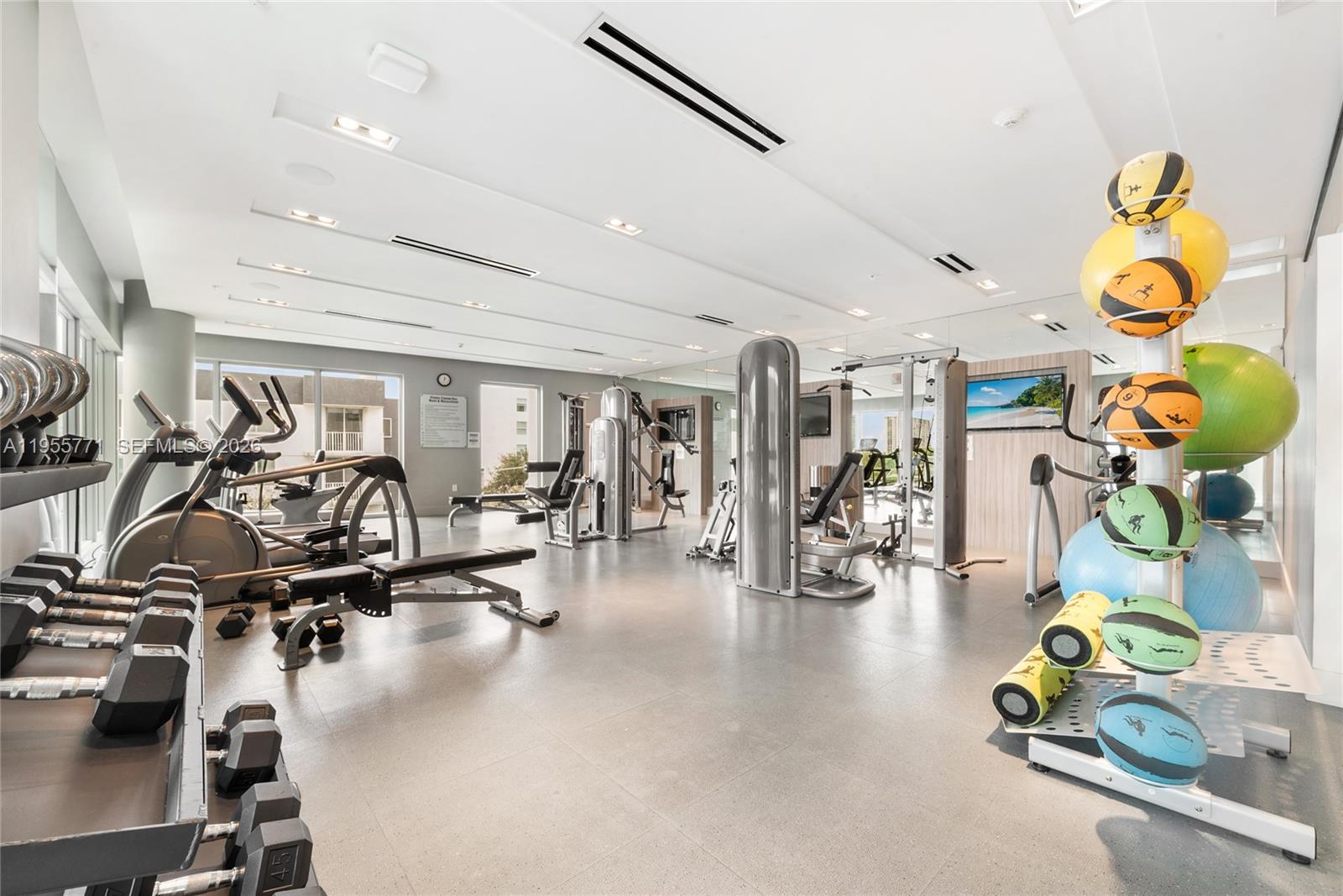 1600 SW 1st Ave #707, Miami FL 33129
