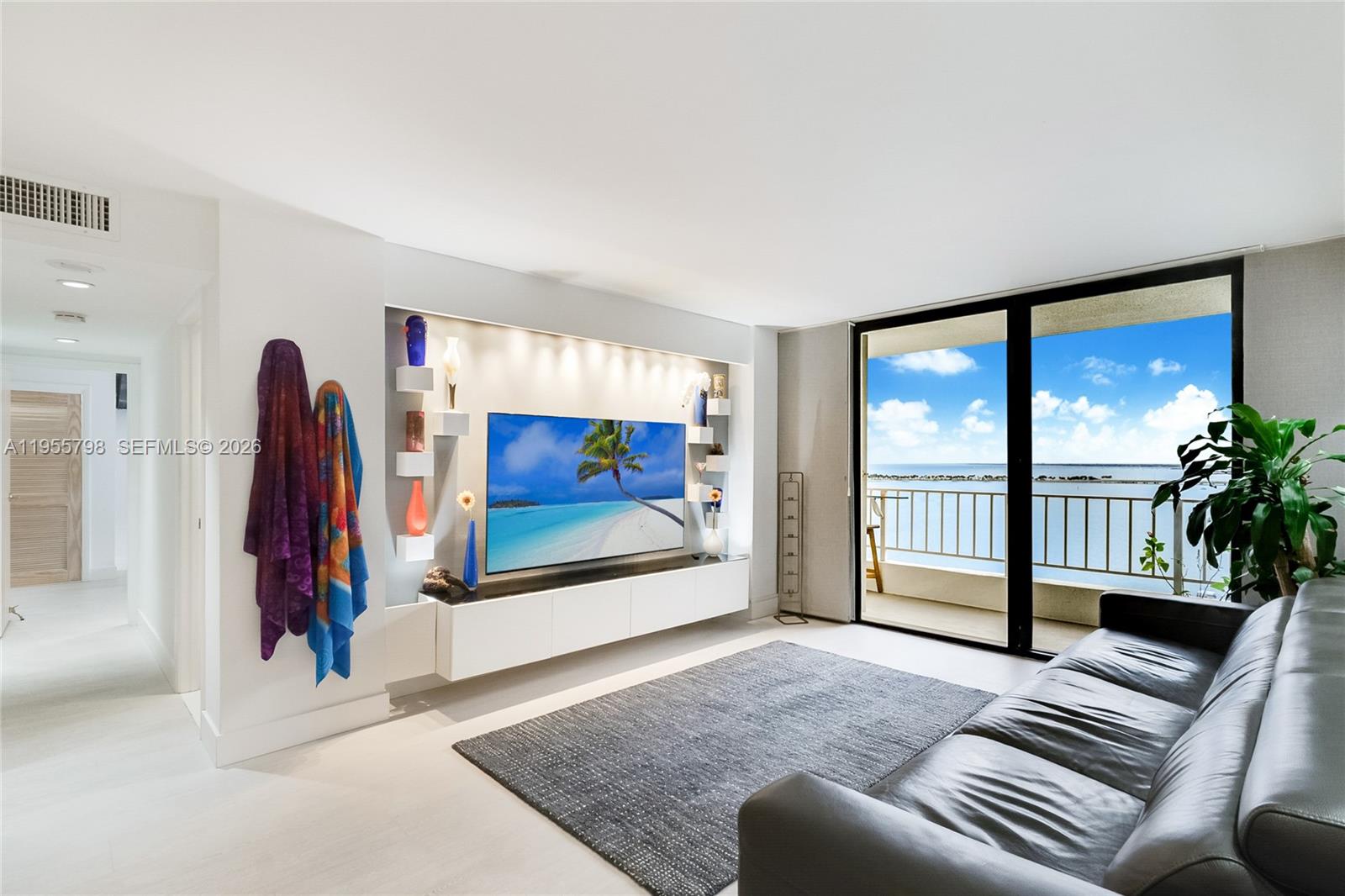 200 SE 15th Rd #15C, Miami FL 33129