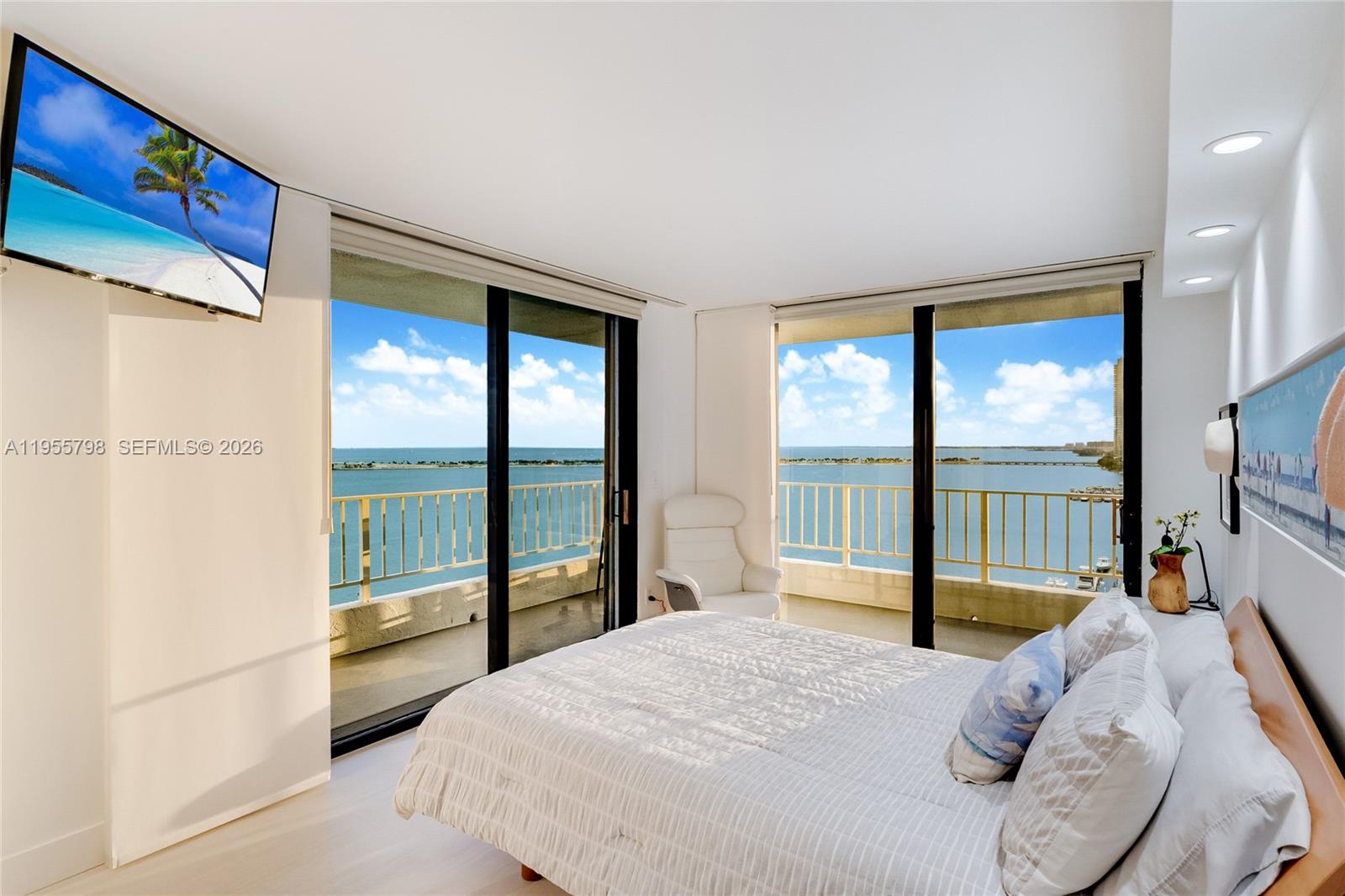 200 SE 15th Rd #15C, Miami FL 33129