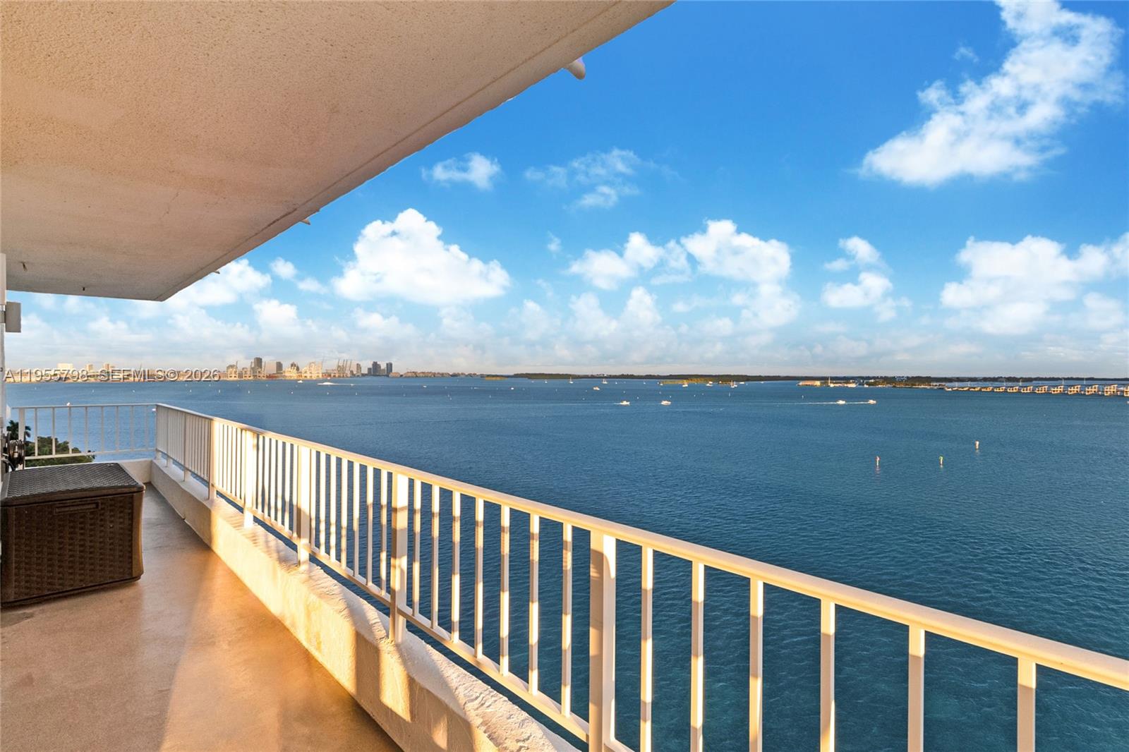 200 SE 15th Rd #15C, Miami FL 33129