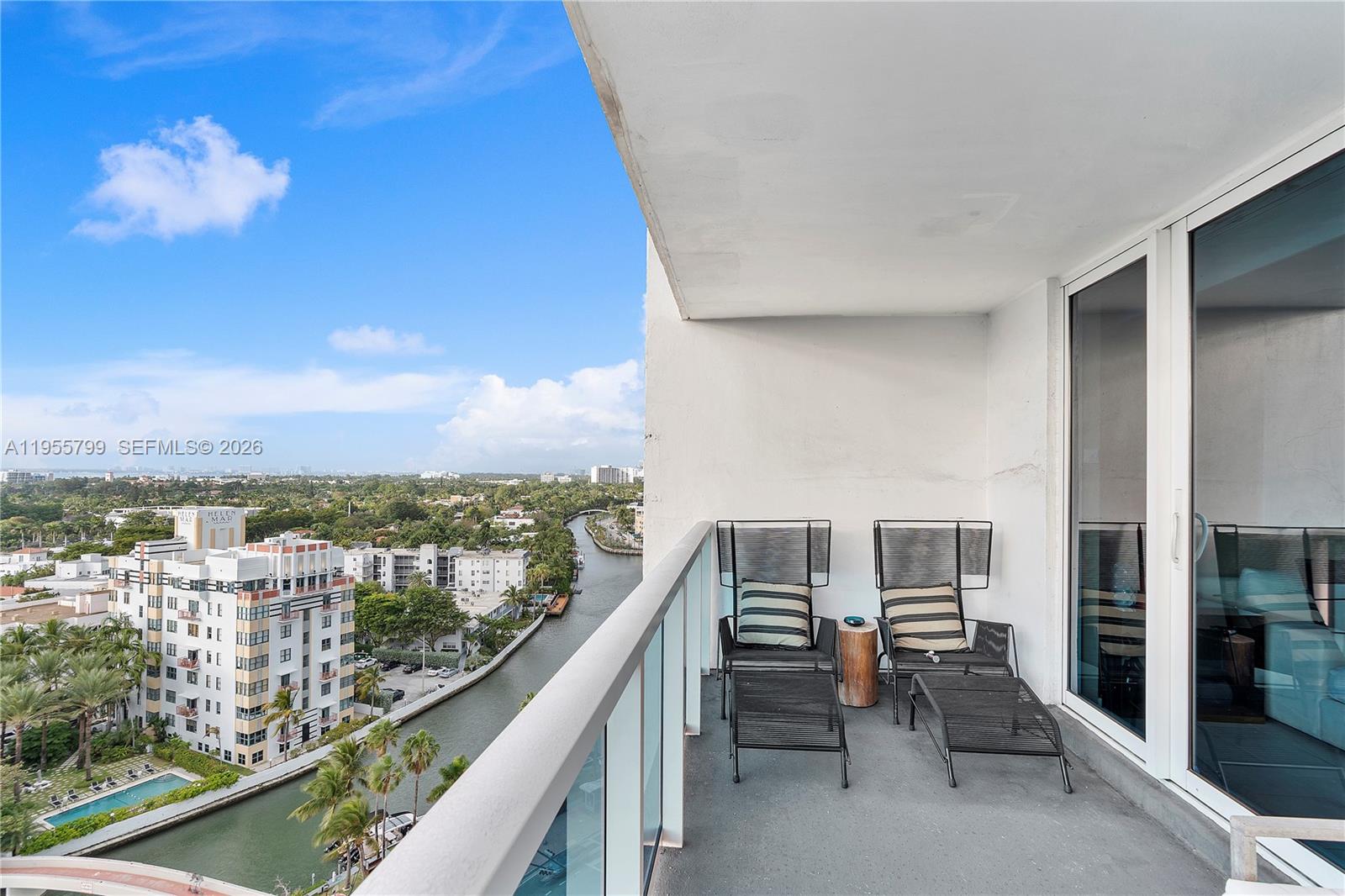 102 24th St #1427, Miami Beach FL 33139