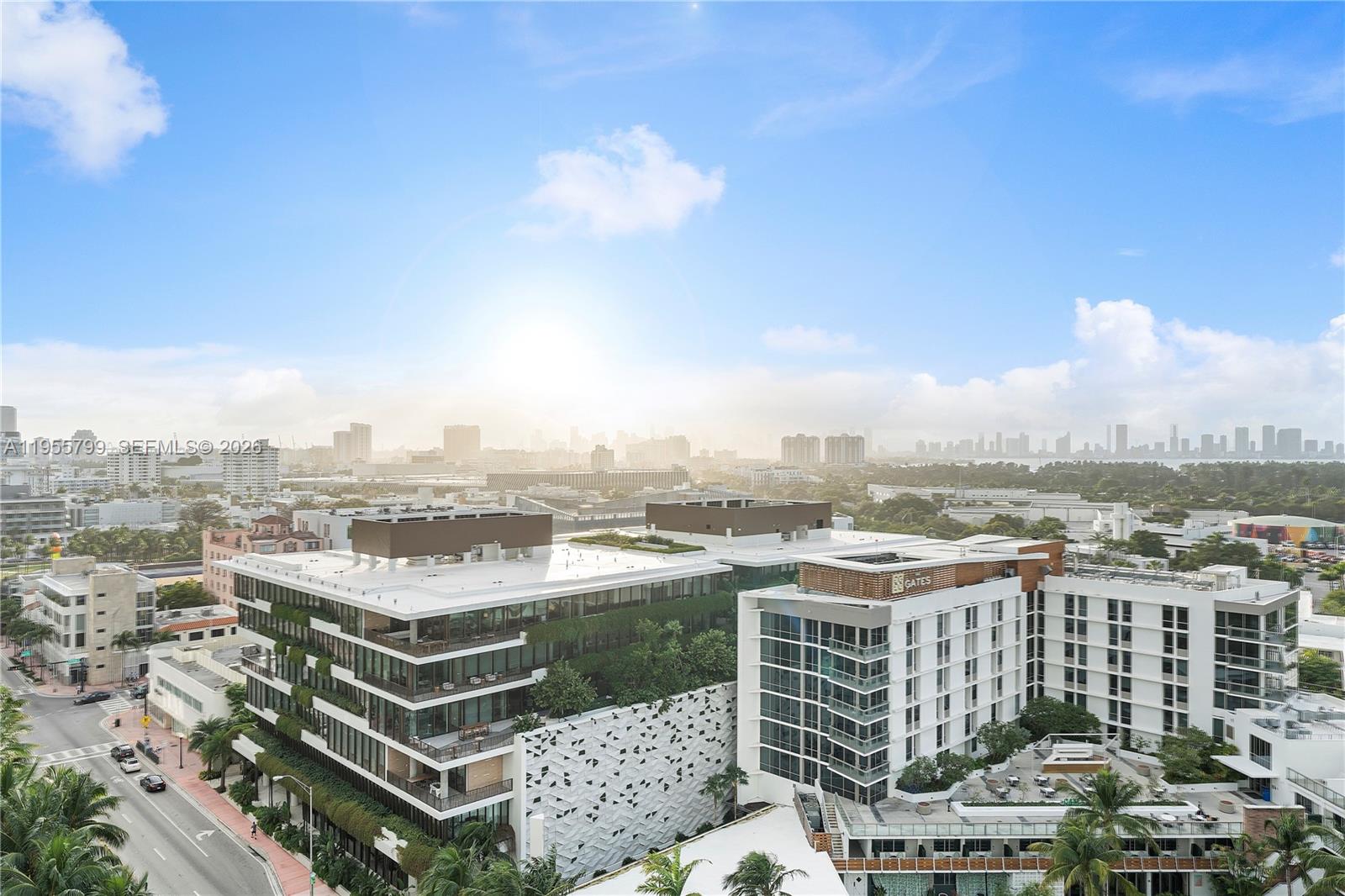 102 24th St #1427, Miami Beach FL 33139