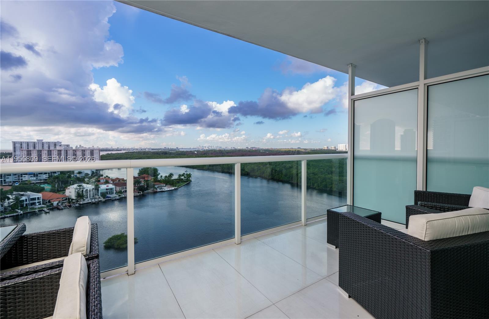 400 Sunny Isles Blvd #1704, Sunny Isles Beach FL 33160