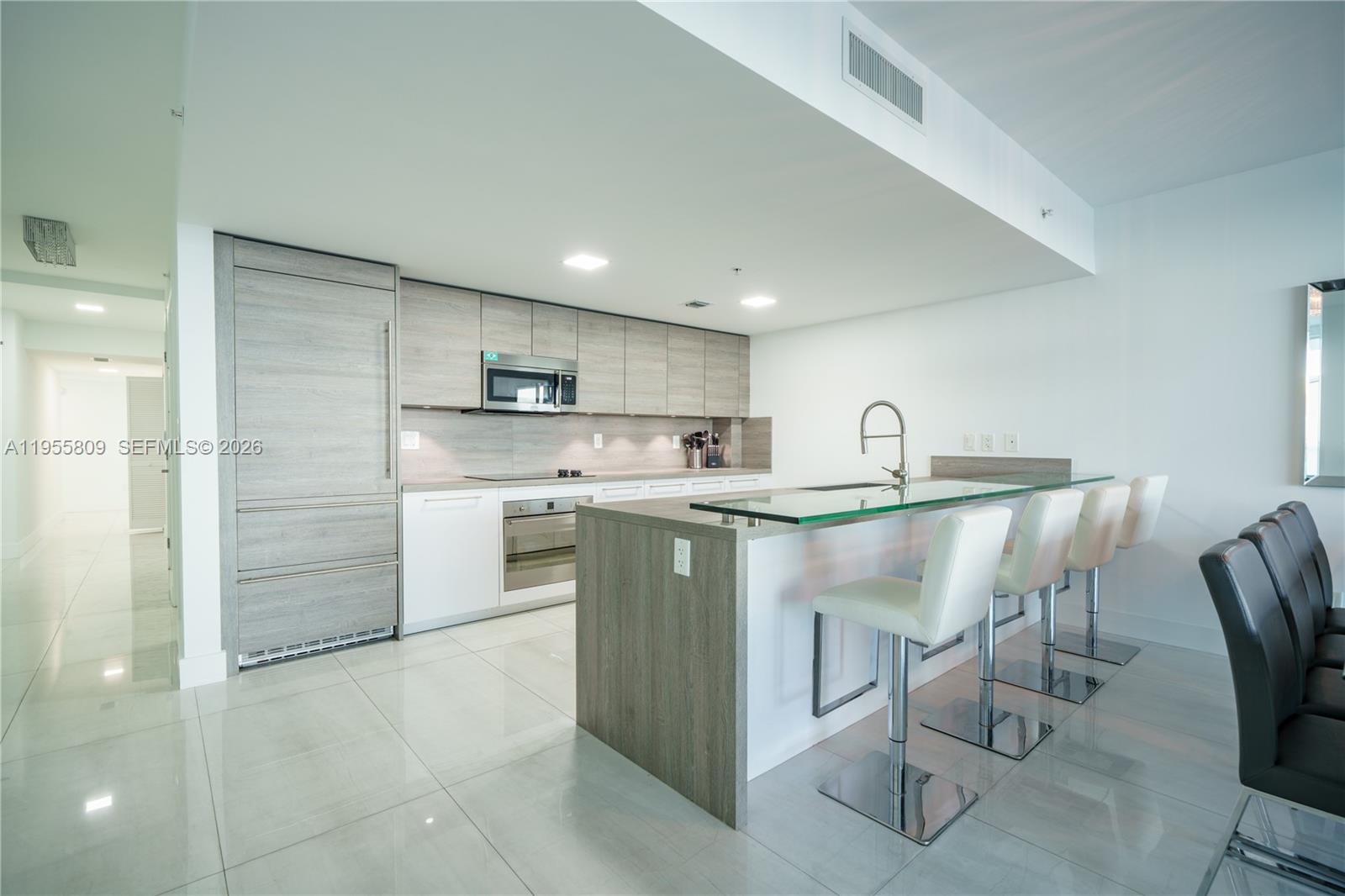 400 Sunny Isles Blvd #1704, Sunny Isles Beach FL 33160