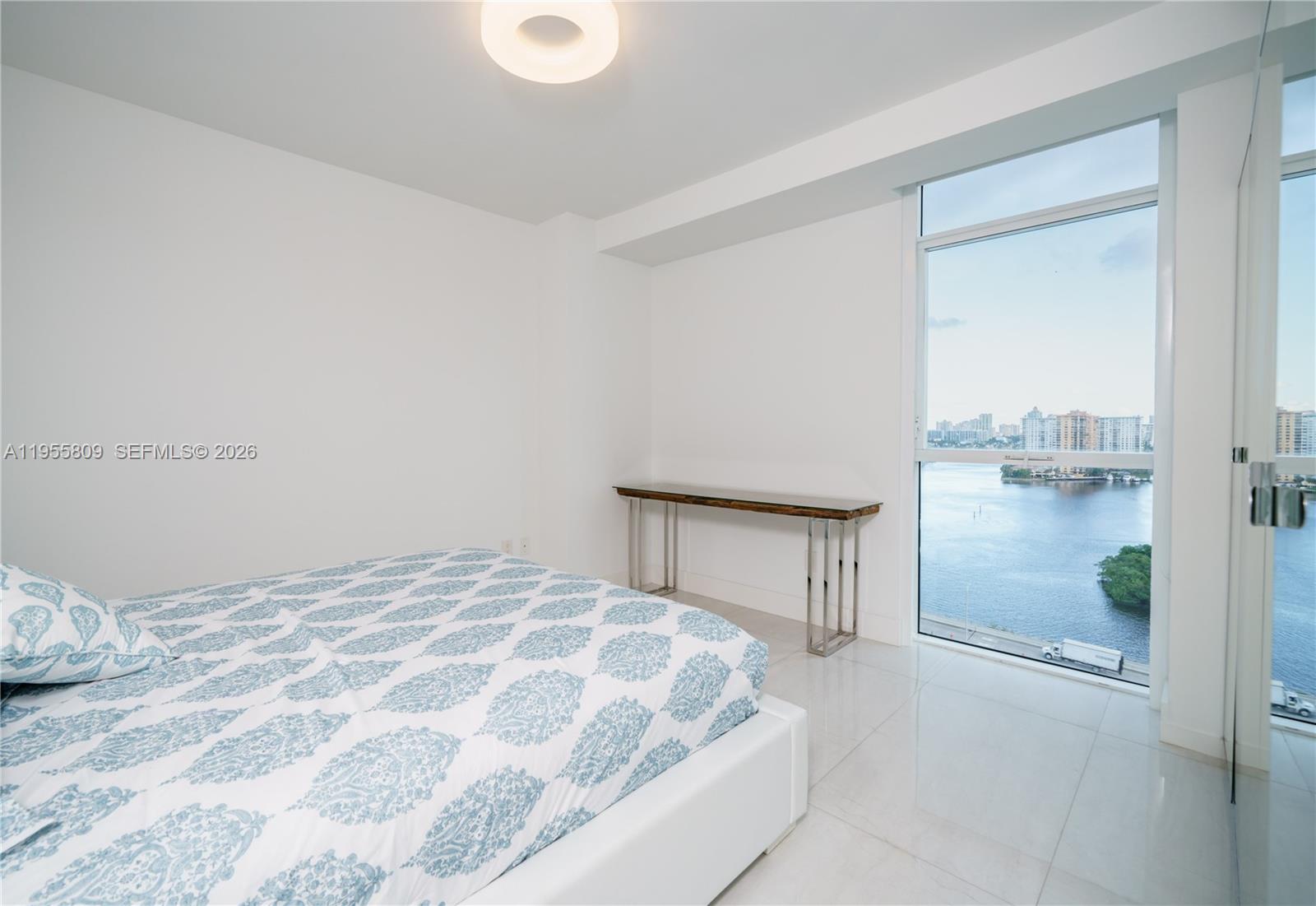 400 Sunny Isles Blvd #1704, Sunny Isles Beach FL 33160