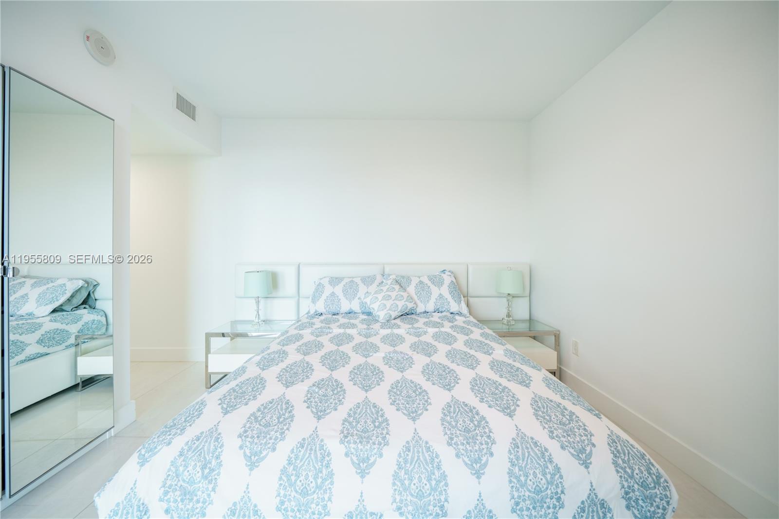 400 Sunny Isles Blvd #1704, Sunny Isles Beach FL 33160