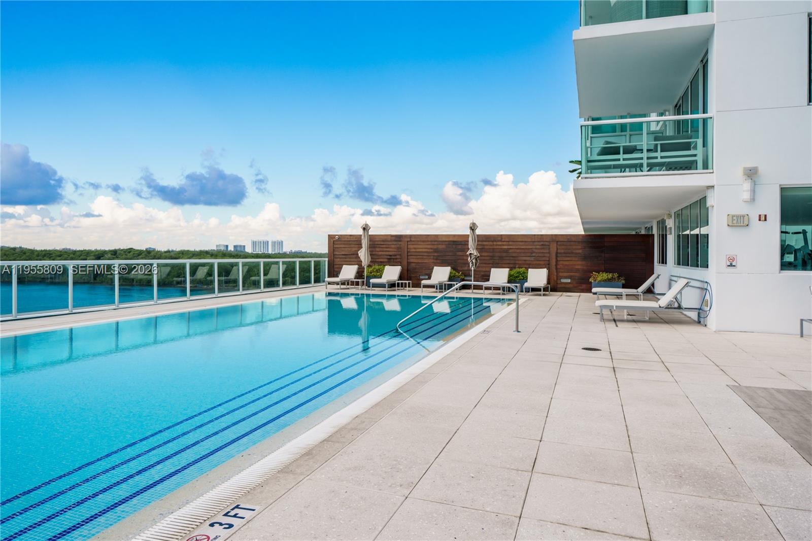 400 Sunny Isles Blvd #1704, Sunny Isles Beach FL 33160