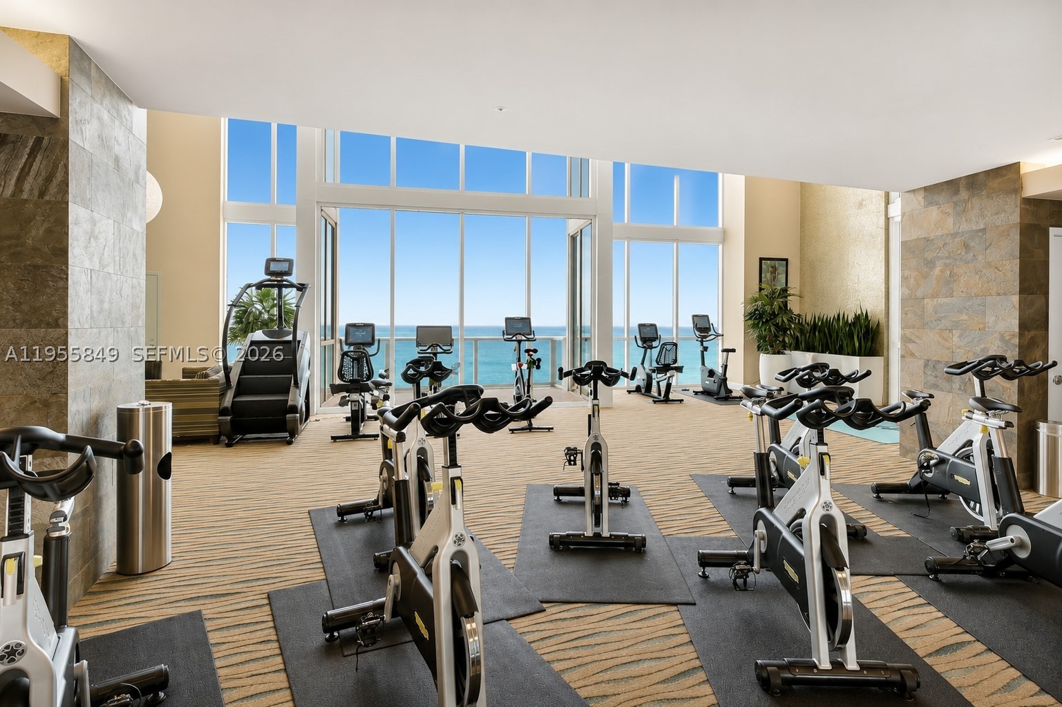 18201 Collins Ave #1507, Sunny Isles Beach FL 33160