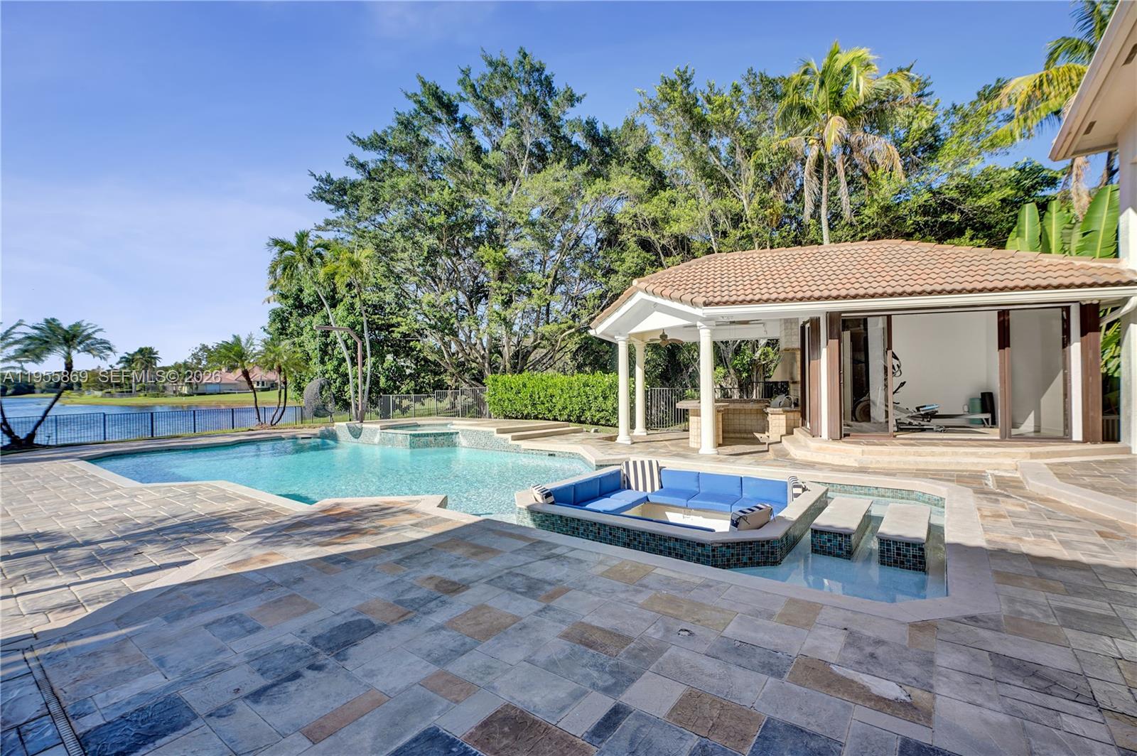 3175 Hunter Road, Weston FL 33331