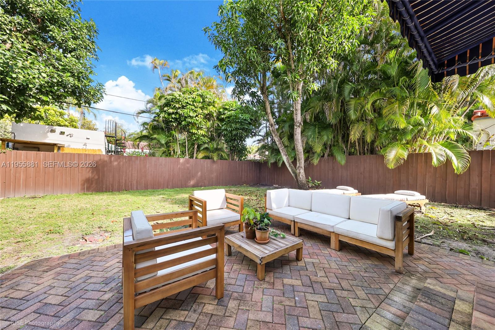 717 NE 73rd St, Miami FL 33138