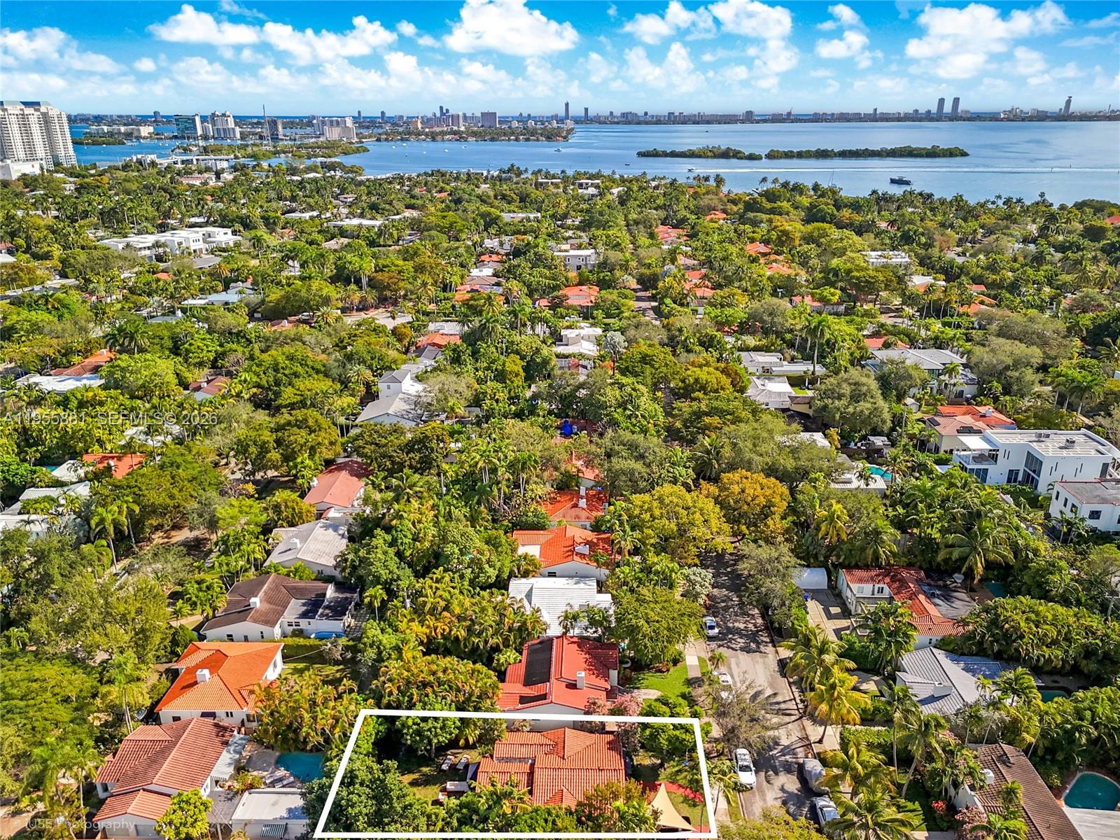 717 NE 73rd St, Miami FL 33138