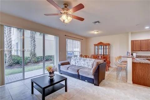 3195 NW 31st Ter, Oakland Park FL 33309