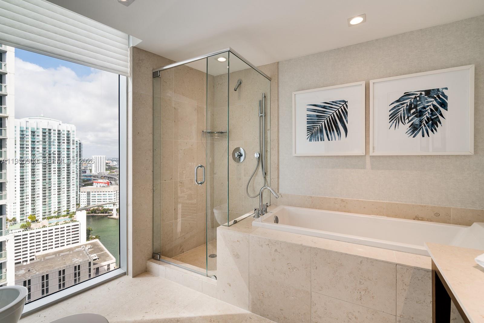 475 Brickell Ave #3013, Miami FL 33131