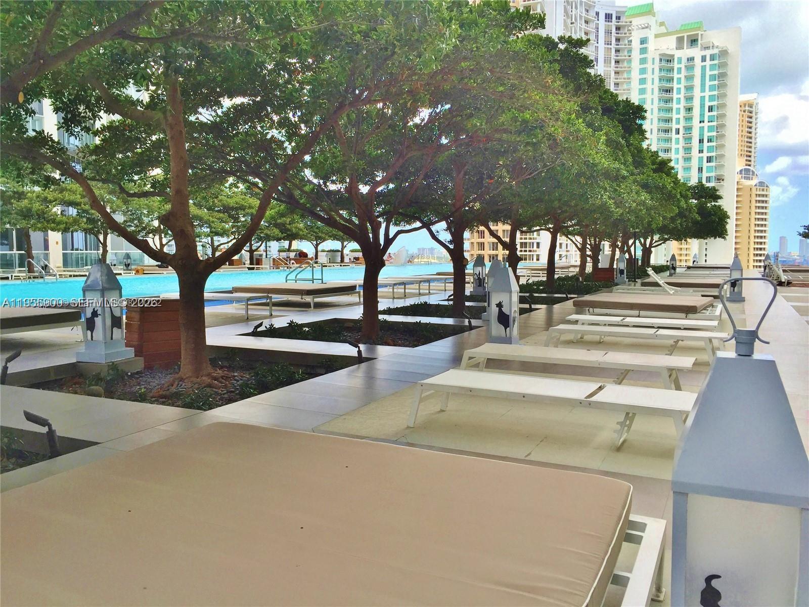 475 Brickell Ave #3013, Miami FL 33131