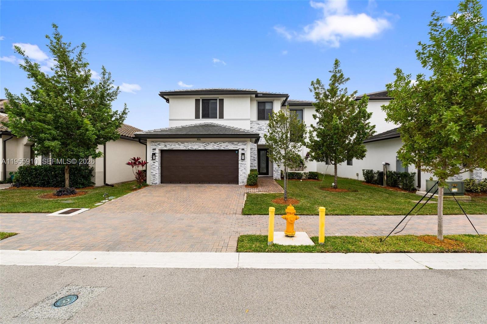 8086 NW 47th Ter, Doral FL 33166