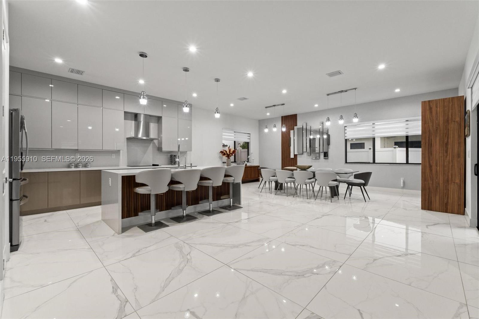 8086 NW 47th Ter, Doral FL 33166