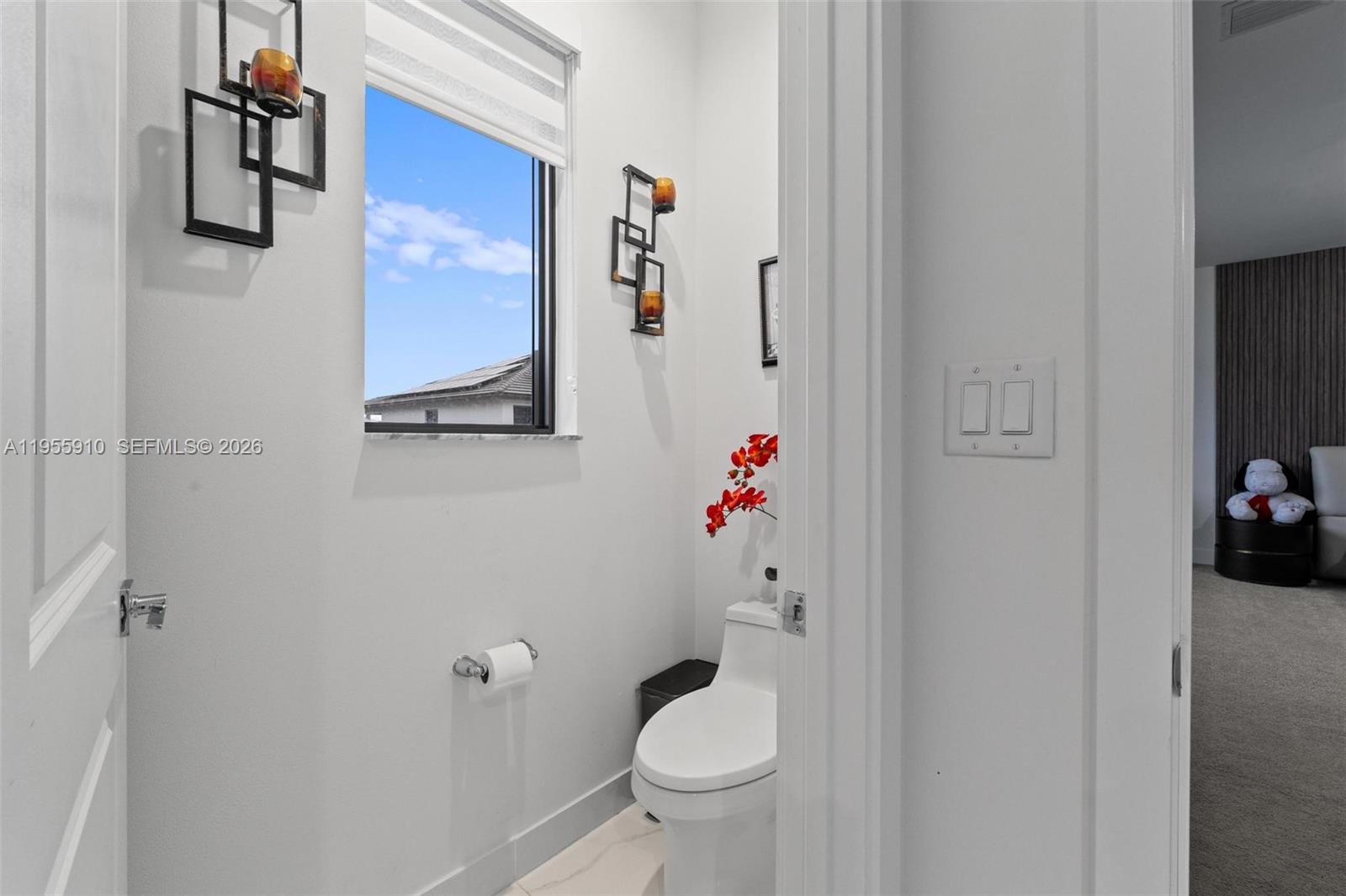 8086 NW 47th Ter, Doral FL 33166
