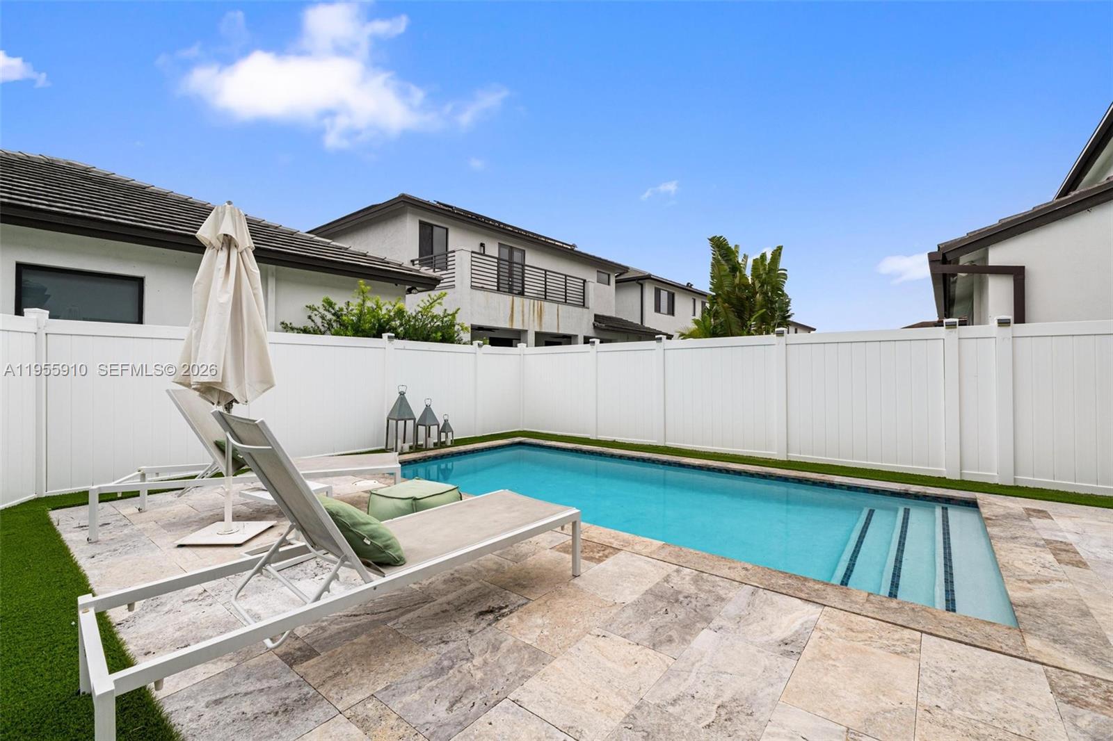 8086 NW 47th Ter, Doral FL 33166