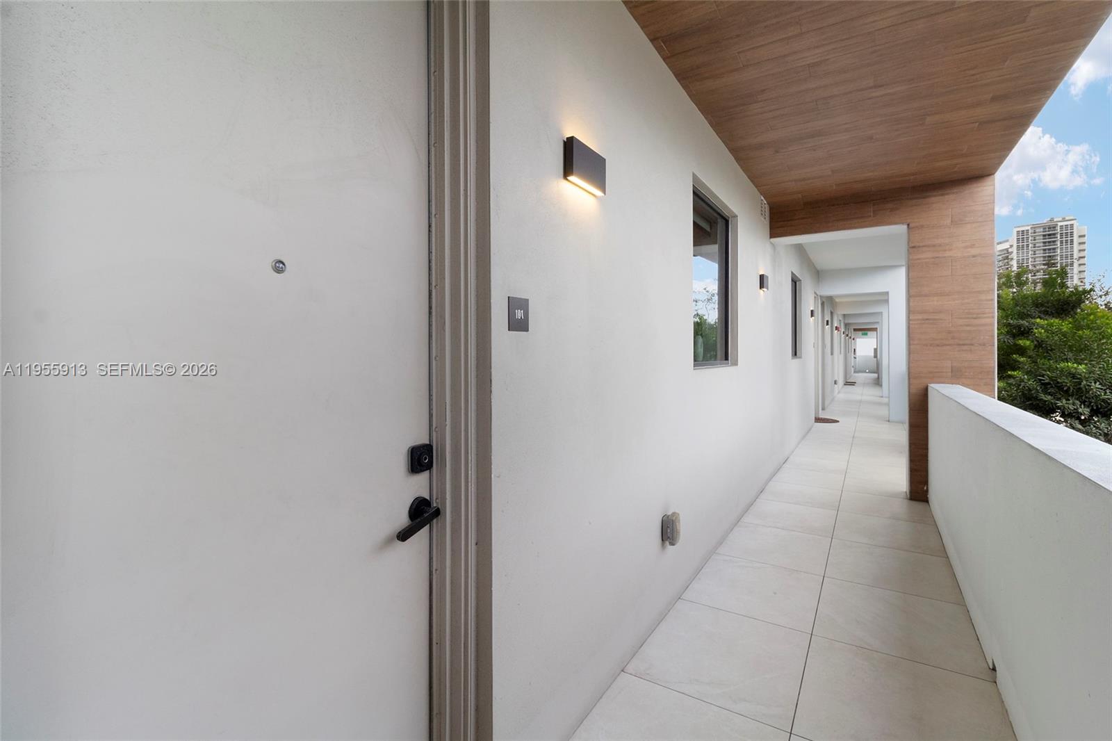 3040 N Ocean Blvd #N101, Fort Lauderdale FL 33308