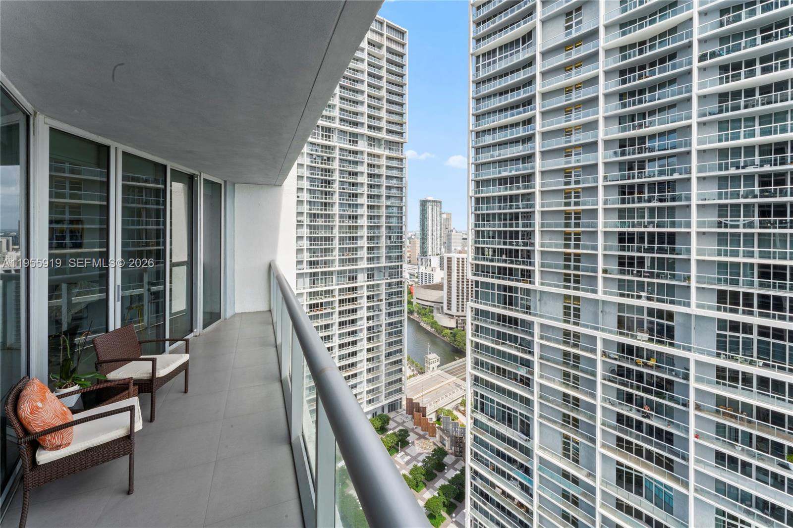 495 Brickell Ave #3208, Miami FL 33131