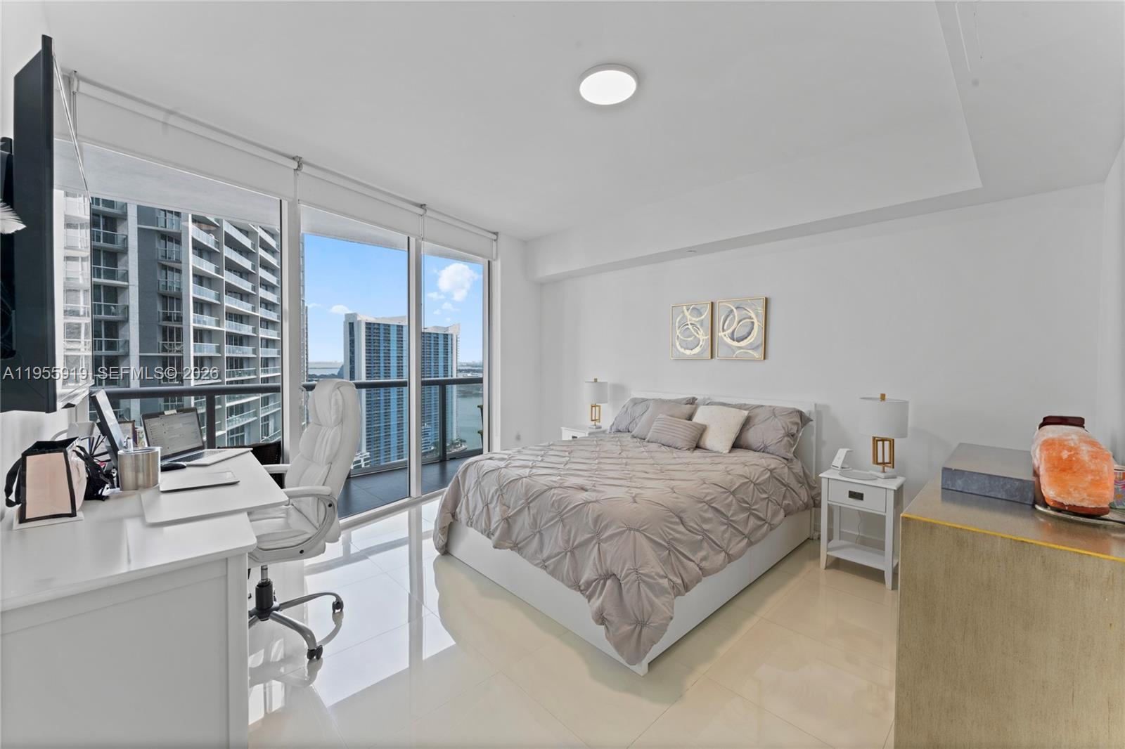 495 Brickell Ave #3208, Miami FL 33131