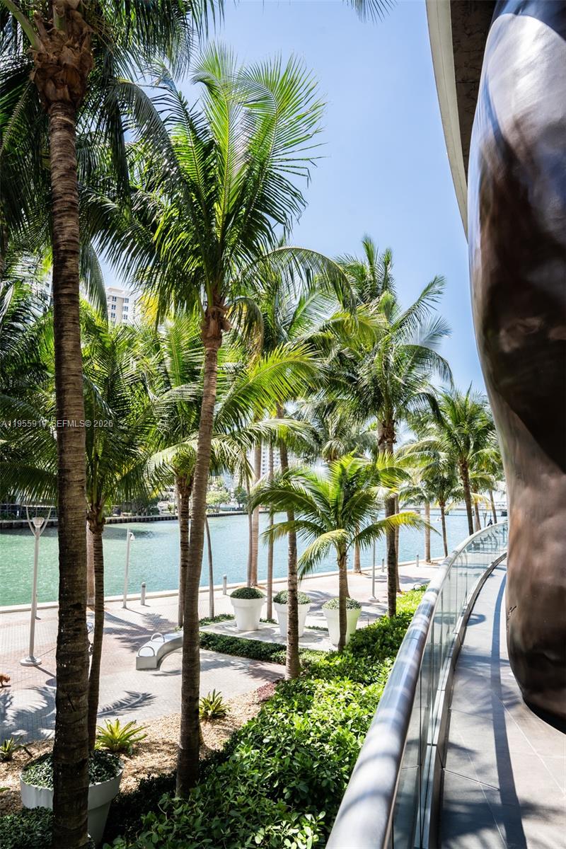 495 Brickell Ave #3208, Miami FL 33131