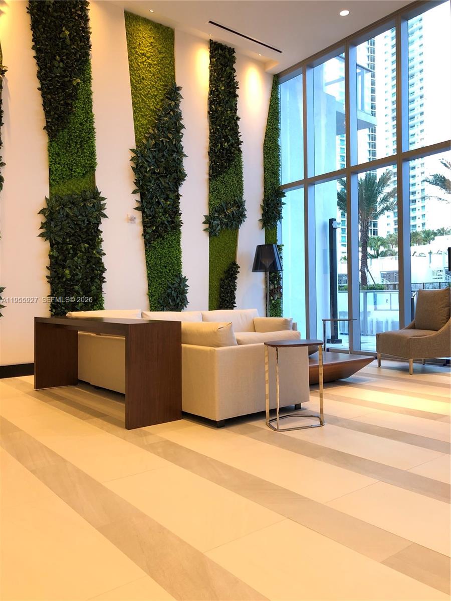 851 NE 1st Ave #4604, Miami FL 33132