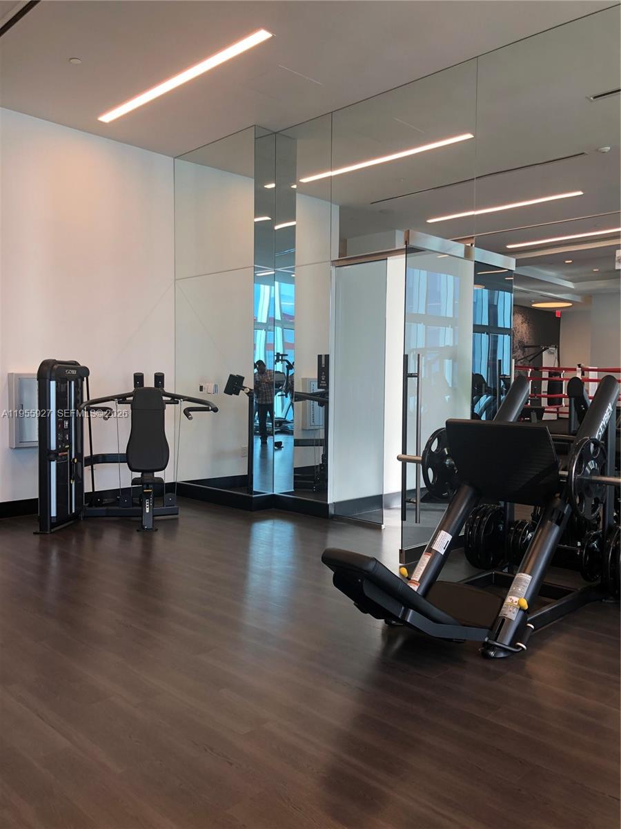 851 NE 1st Ave #4604, Miami FL 33132