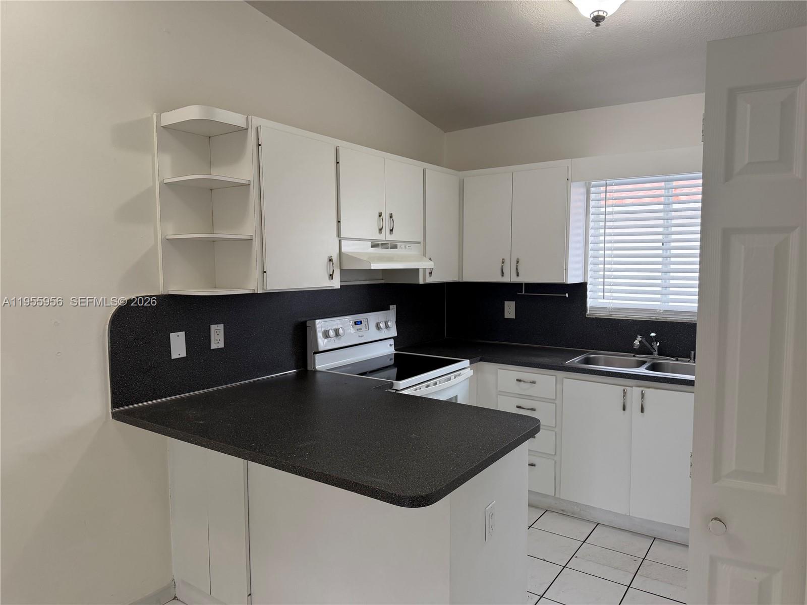 10101 W Okeechobee Rd #17202, Hialeah Gardens FL 33016