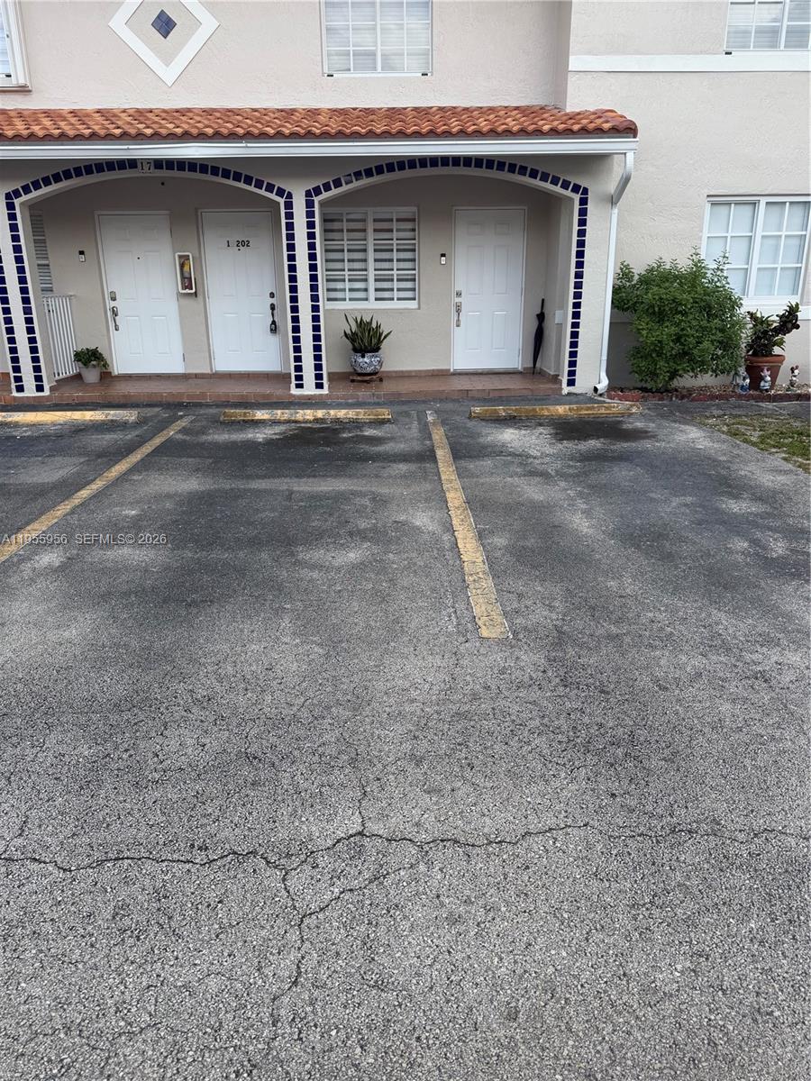 10101 W Okeechobee Rd #17202, Hialeah Gardens FL 33016