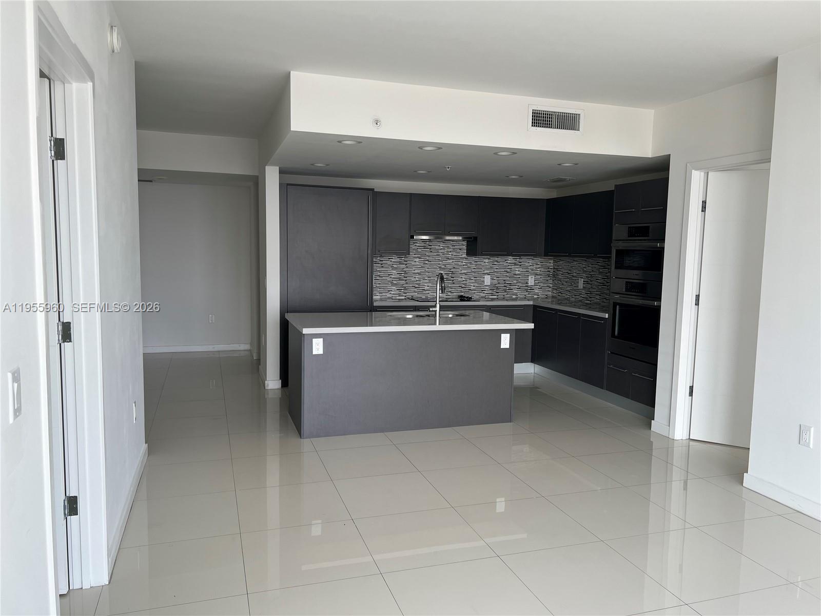 7661 NW 107th Ave #601, Doral FL 33178