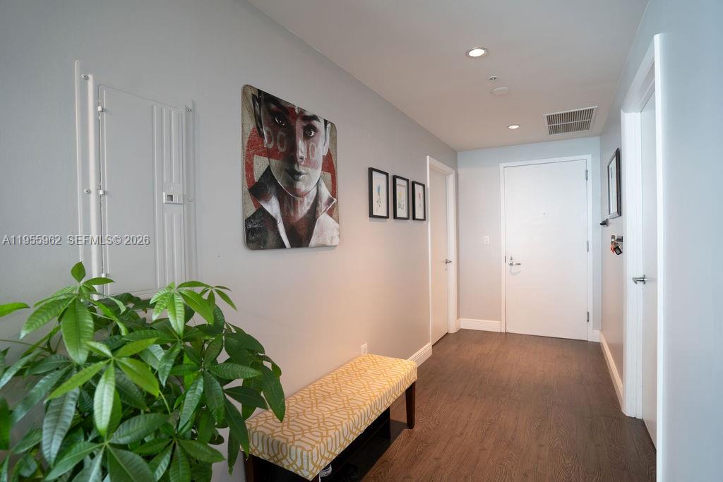 1900 N Bayshore Dr #2018, Miami FL 33132