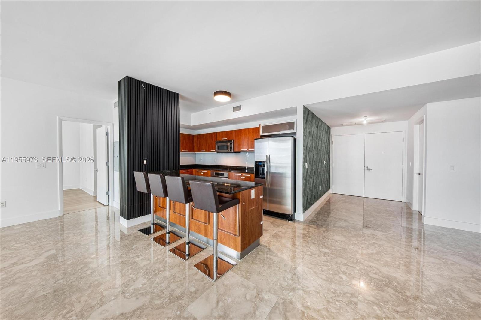 3131 NE 188th St #2-803, Aventura FL 33180
