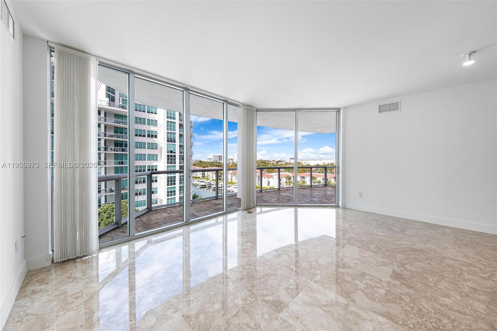 3131 NE 188th St #2-803, Aventura FL 33180