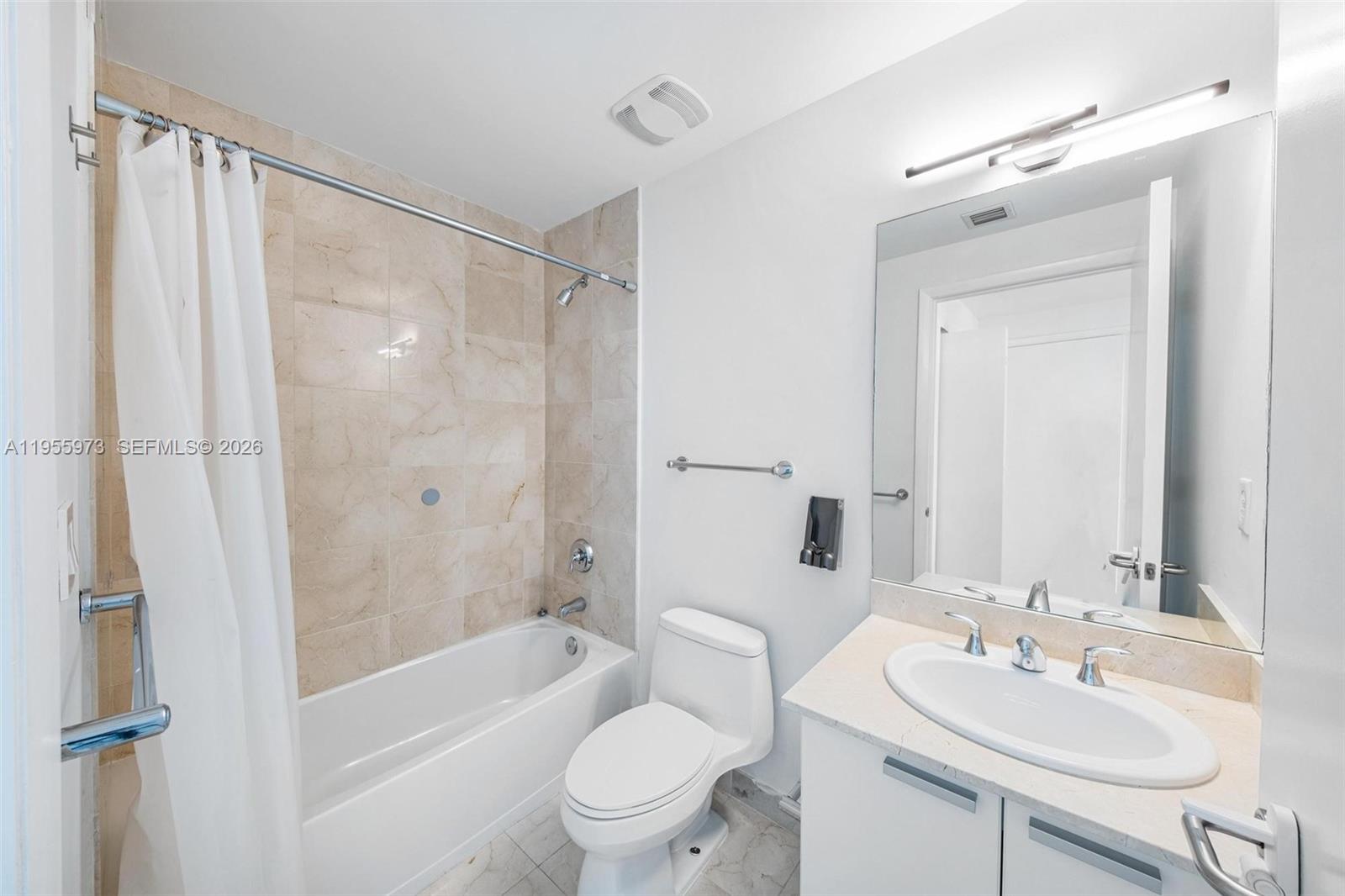 3131 NE 188th St #2-803, Aventura FL 33180